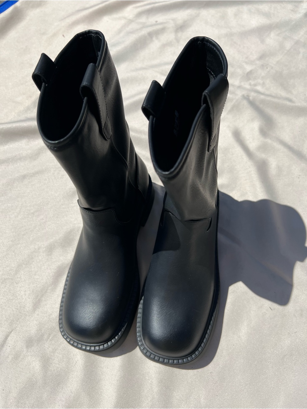 NEW Black Mid-Calf Pull-On Boots